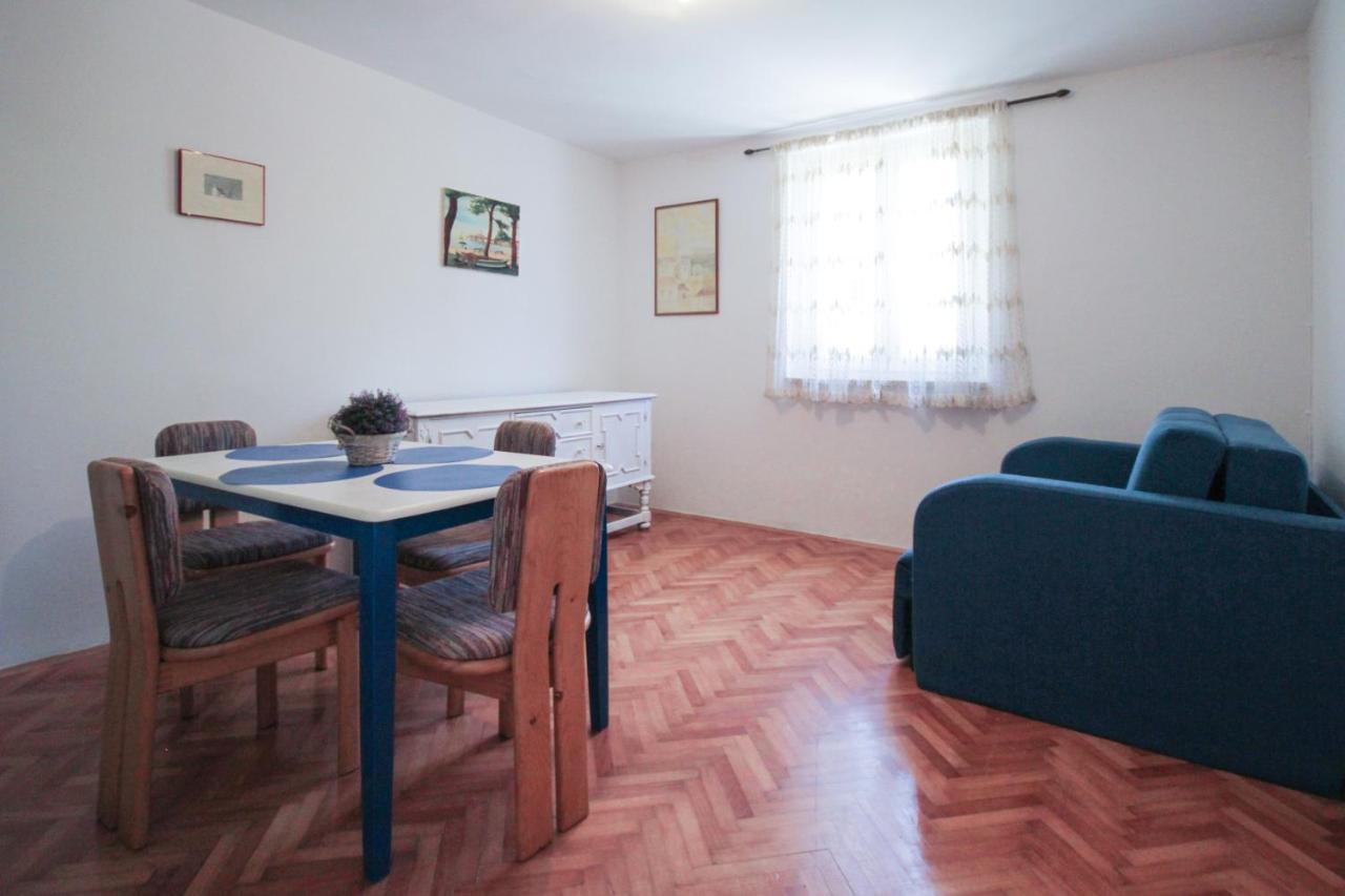 Apartment La Traviata With Parking Rovinj Extérieur photo